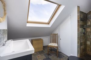 Photo 16- click for photo gallery